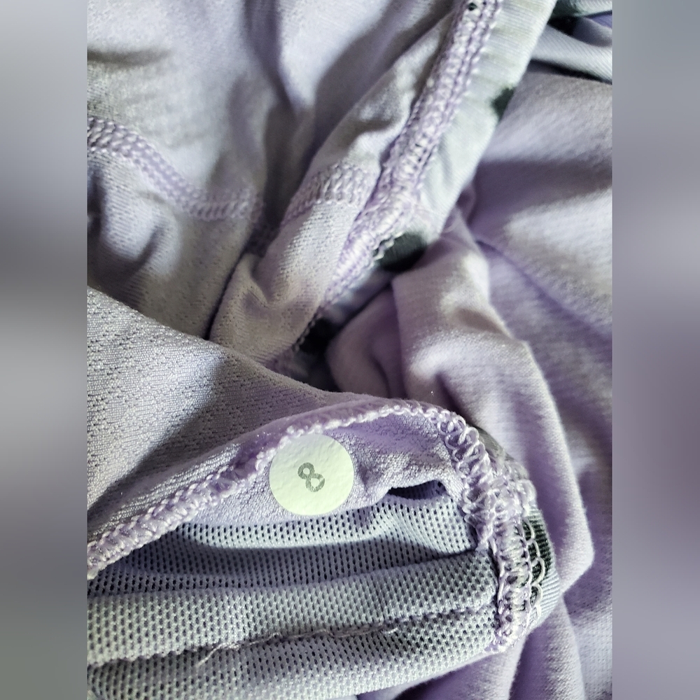Lululemon light purple tank top women's size 8 - Picture 11 of 12